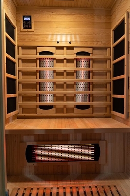 Drewniana wewnętrzna sauna na podczerwień 1750 W dla 2 osób o niskiej sile elektromagnetycznej
