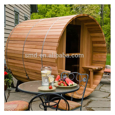 Sauna zewnętrzna z dużą beczką z drewna Hemlock Panoramiczna 4-8 Tradycyjna sauna parowa z beczką z drewna